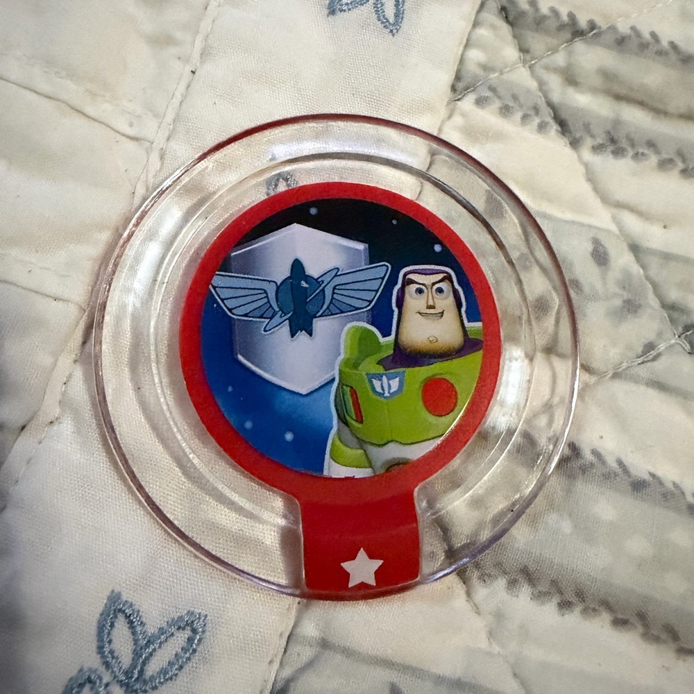Disney Character Power Discs Set - Red and Silver - Picture 3 of 8